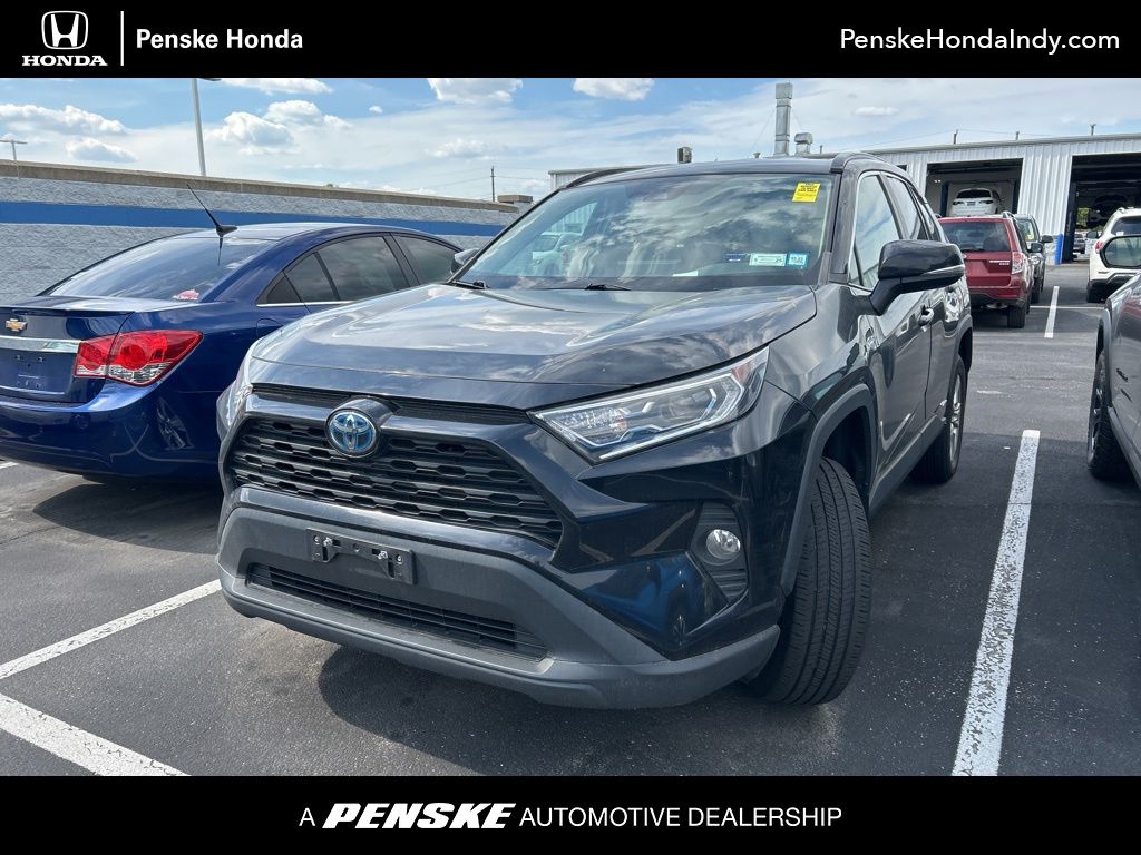 2020 Toyota RAV4 XLE -
                Indianapolis, IN