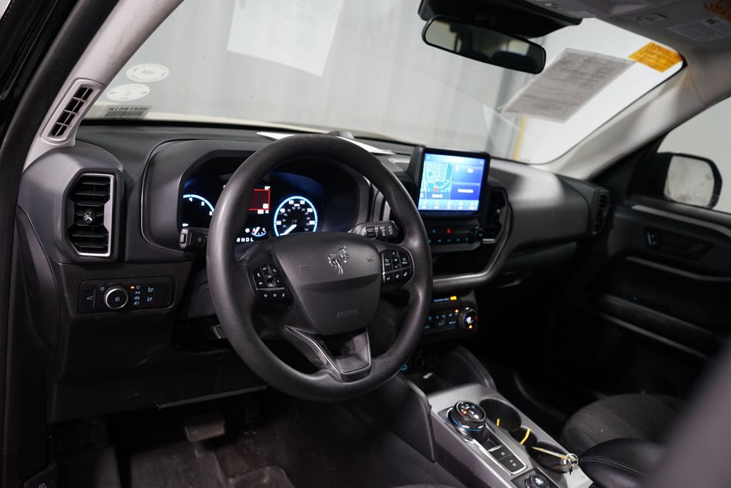 Thumbnail: 2021 Ford Bronco Sport - 7