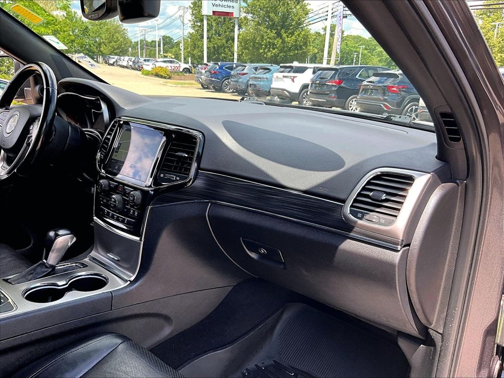 2021 Jeep Grand Cherokee — photo 13