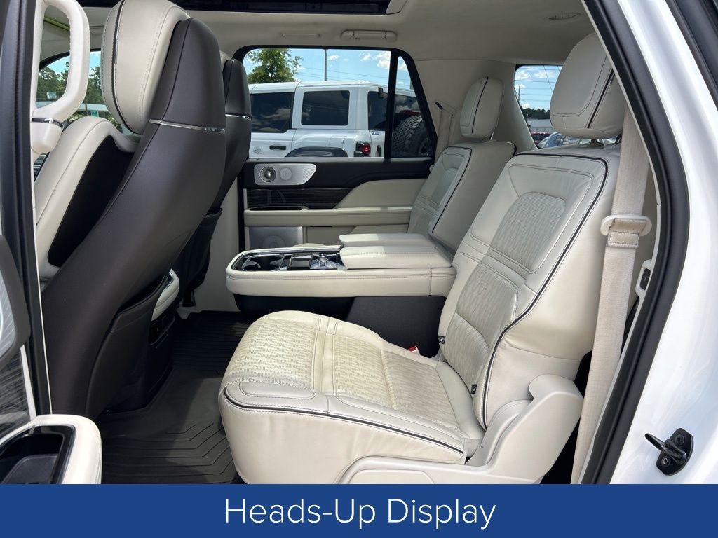 2021 Lincoln Navigator L Black Label