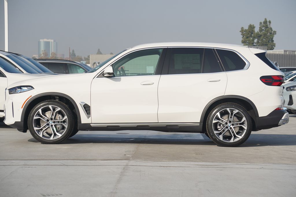 2025 BMW X5 sDrive40i 4