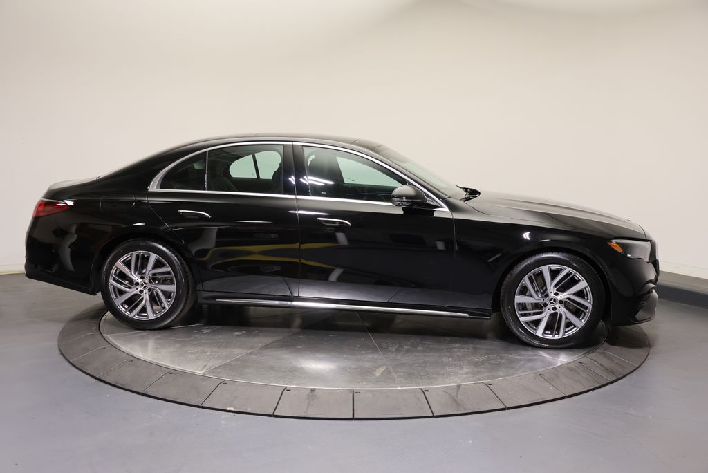 Thumbnail: 2026 Mercedes-Benz E-Class - 8