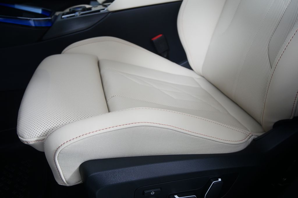 Thumbnail: 2026 BMW X3 - 9