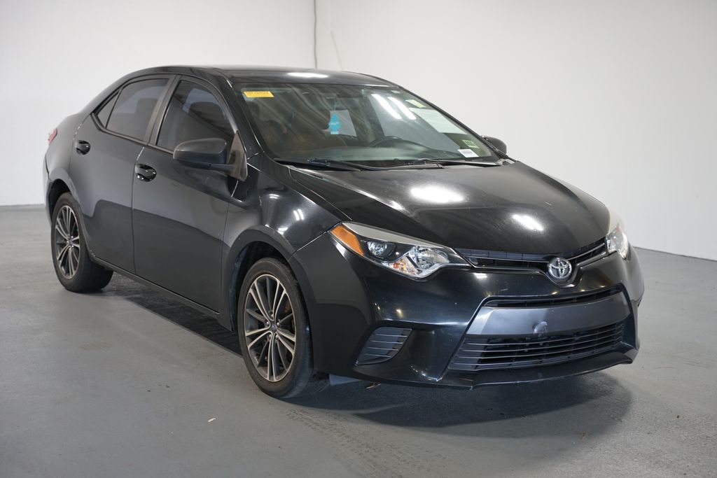 Thumbnail: 2016 Toyota Corolla - 3