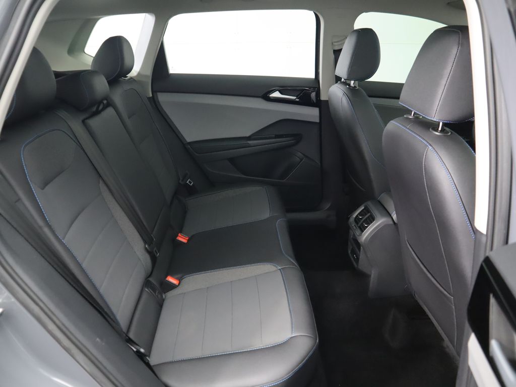 Thumbnail: 2024 Volkswagen Taos - 22