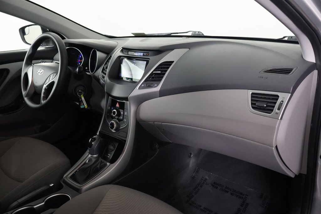 Thumbnail: 2014 Hyundai Elantra - 9