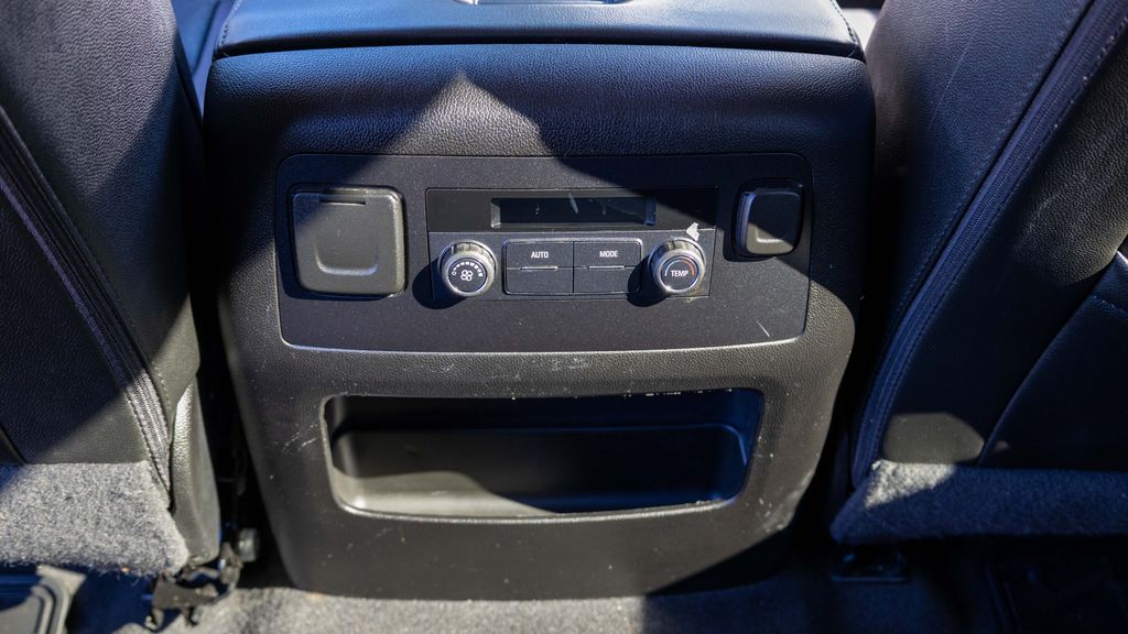 Used 2020 Chevrolet Suburban LT 4D Sport Utility