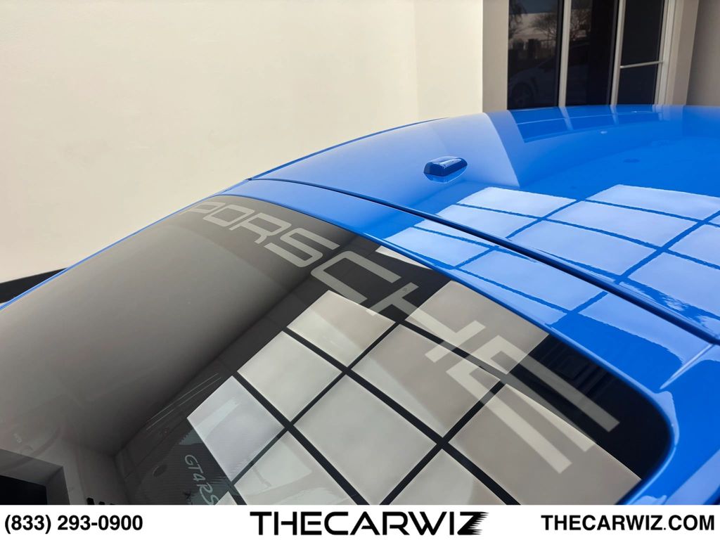 2023 Porsche 718 Cayman