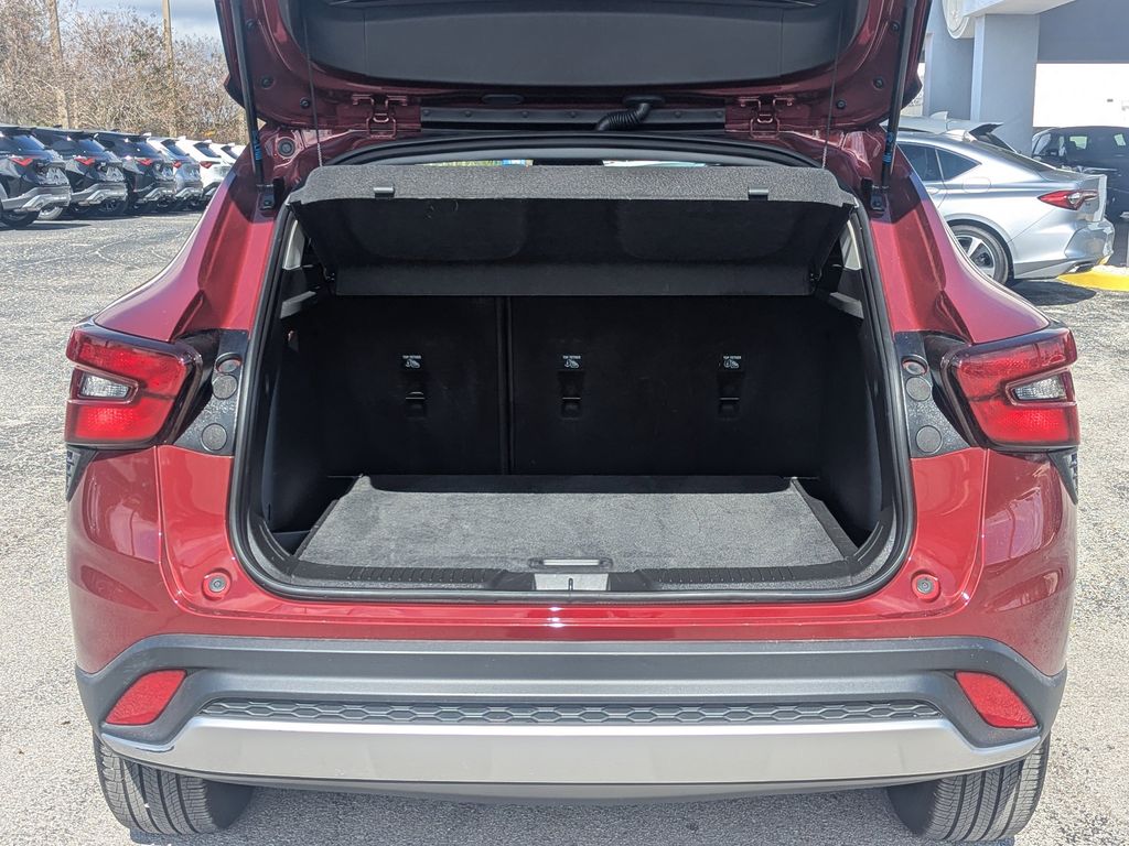 used 2025 Chevrolet Trax car, priced at $18,993