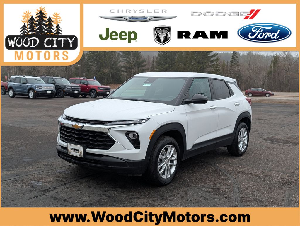 2025 Chevrolet Trailblazer LS AWD's photo
