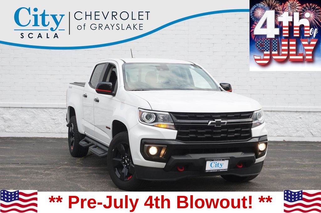 Summit White 2021 Chevrolet Colorado Pickup Truck Four-Wheel Drive 8-Speed Automatic