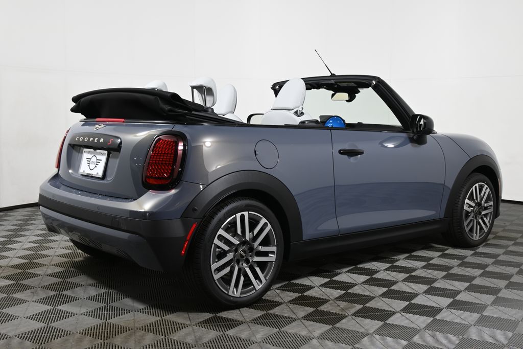 Thumbnail: 2026 MINI Cooper - 14