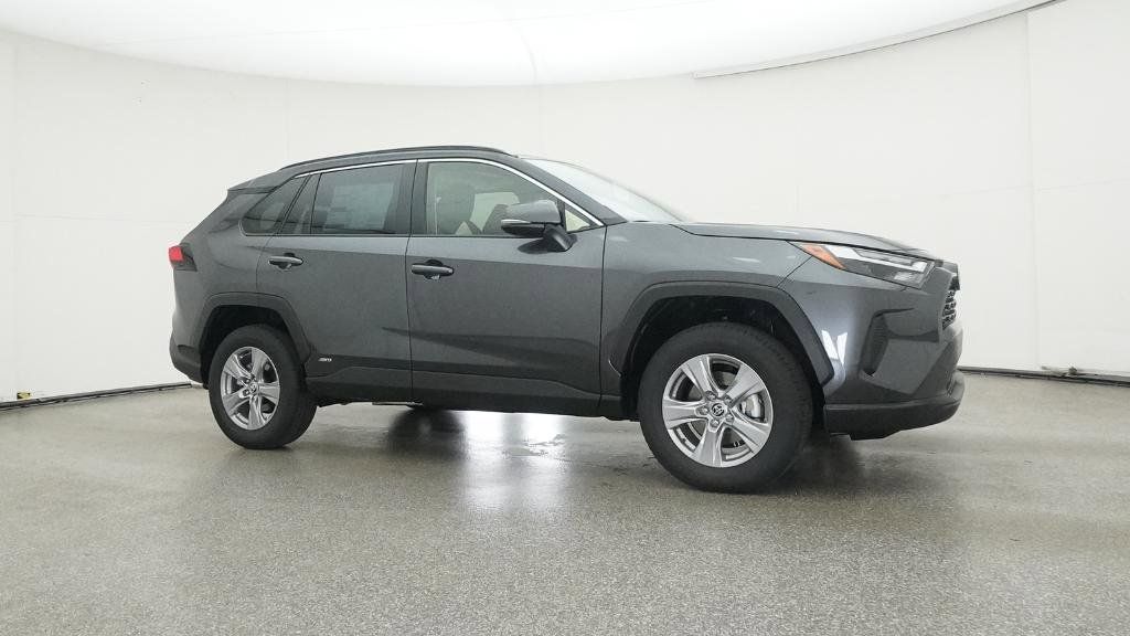 Thumbnail: 2025 Toyota RAV4 - 29