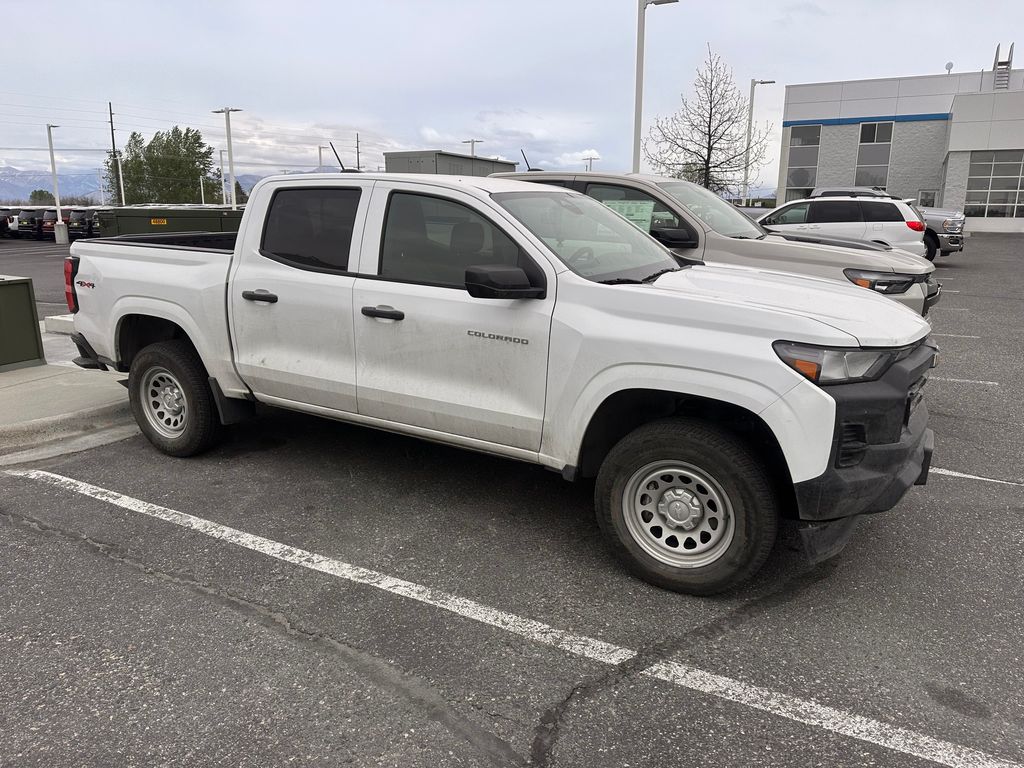 2023 Chevrolet Colorado 4WD Work Truck Crew Cab Short Box's photo