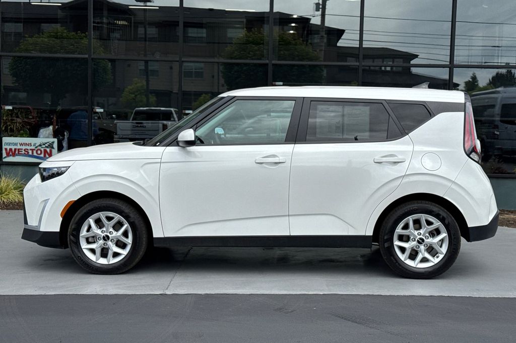 used 2025 Kia Soul car, priced at $18,972