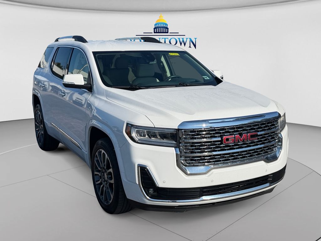 2023 GMC Acadia Denali AWD
