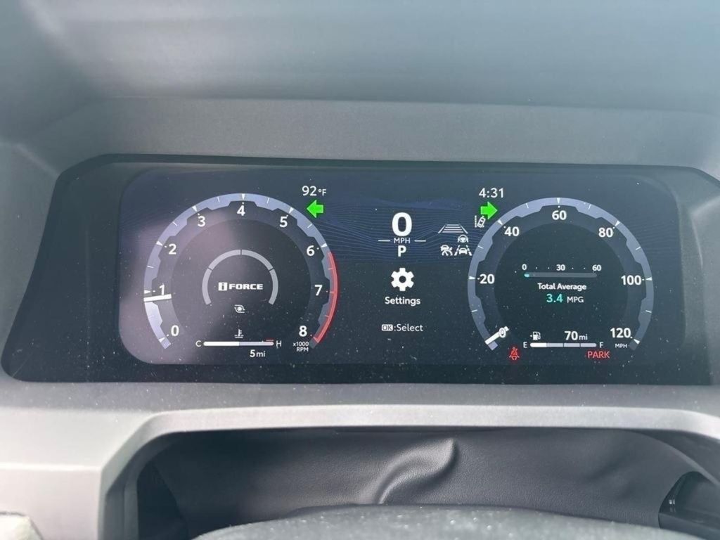 2025 Toyota Tacoma TRD Sport - Photo 19