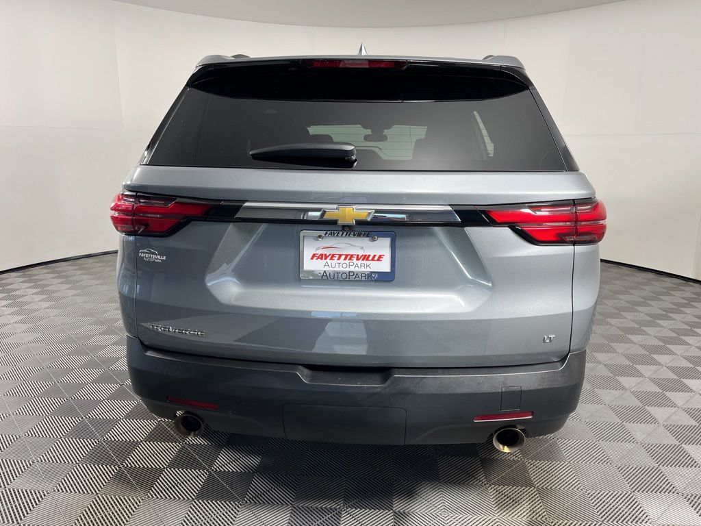 Thumbnail: 2023 Chevrolet Traverse - 12