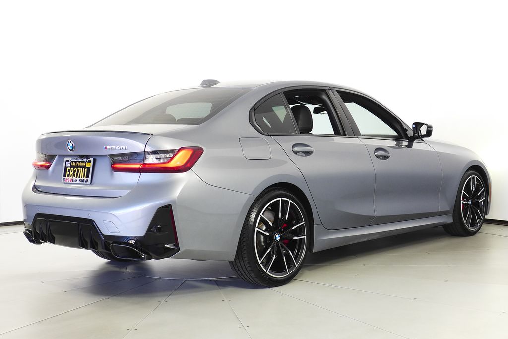 Thumbnail: 2023 BMW 3 Series - 7