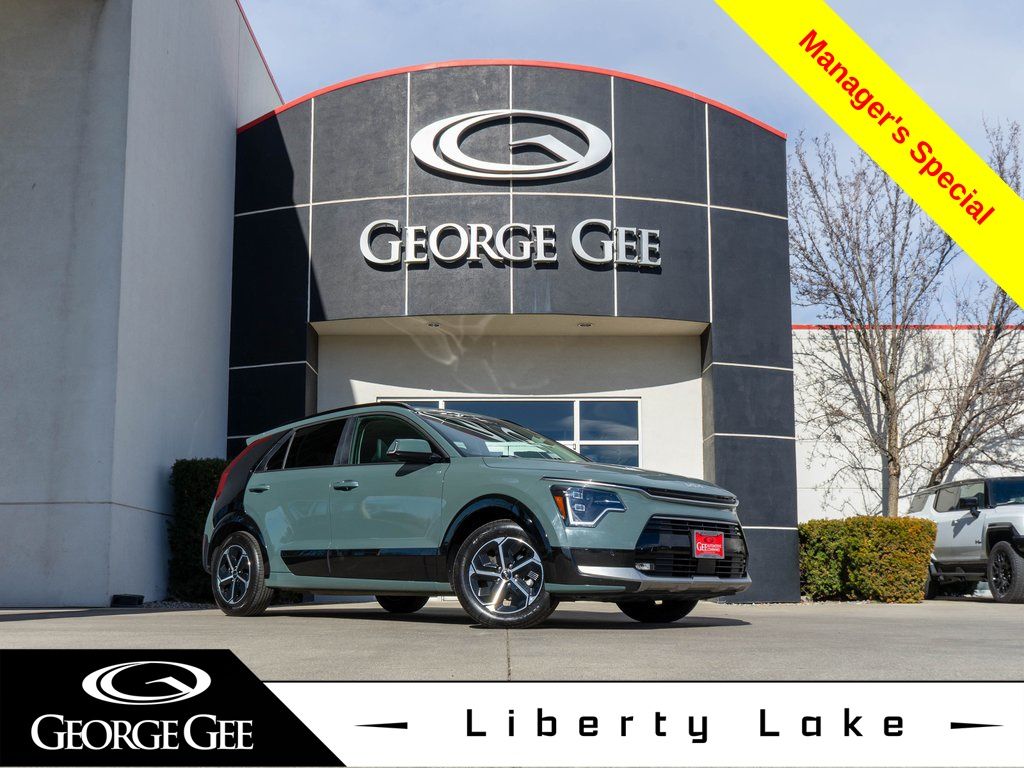 2023 Kia Niro SX Touring FWD