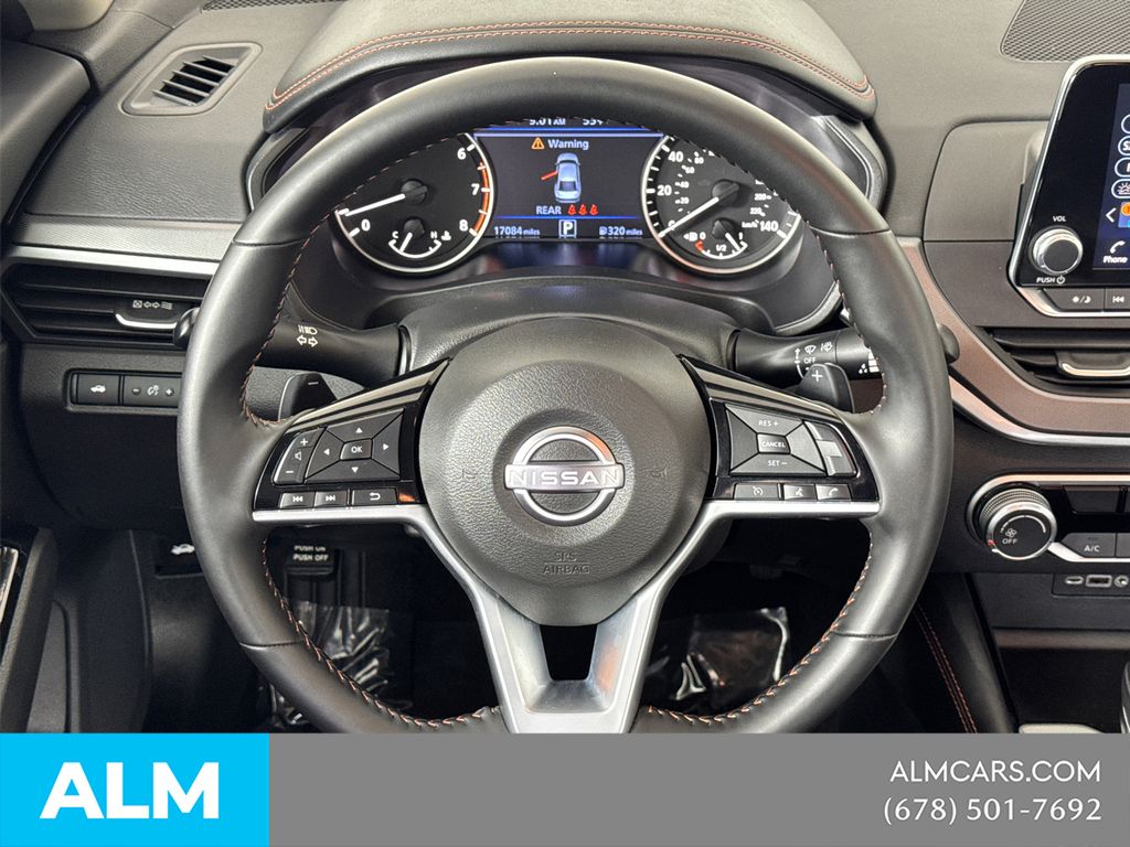Used 2025 White Nissan 2.5 SR image 27