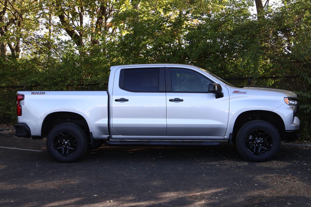 2022 Chevrolet Silverado 1500  9