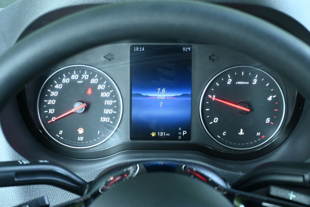 Thumbnail: 2025 Mercedes-Benz Sprinter - 19