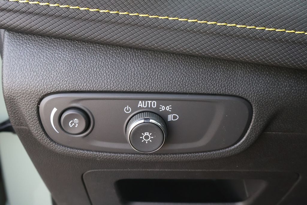 Thumbnail: 2026 Chevrolet TrailBlazer - 20