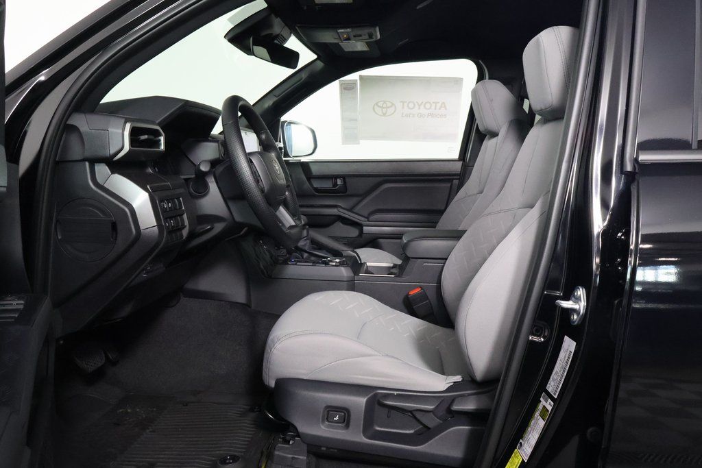 Thumbnail: 2025 Toyota Tacoma - 5