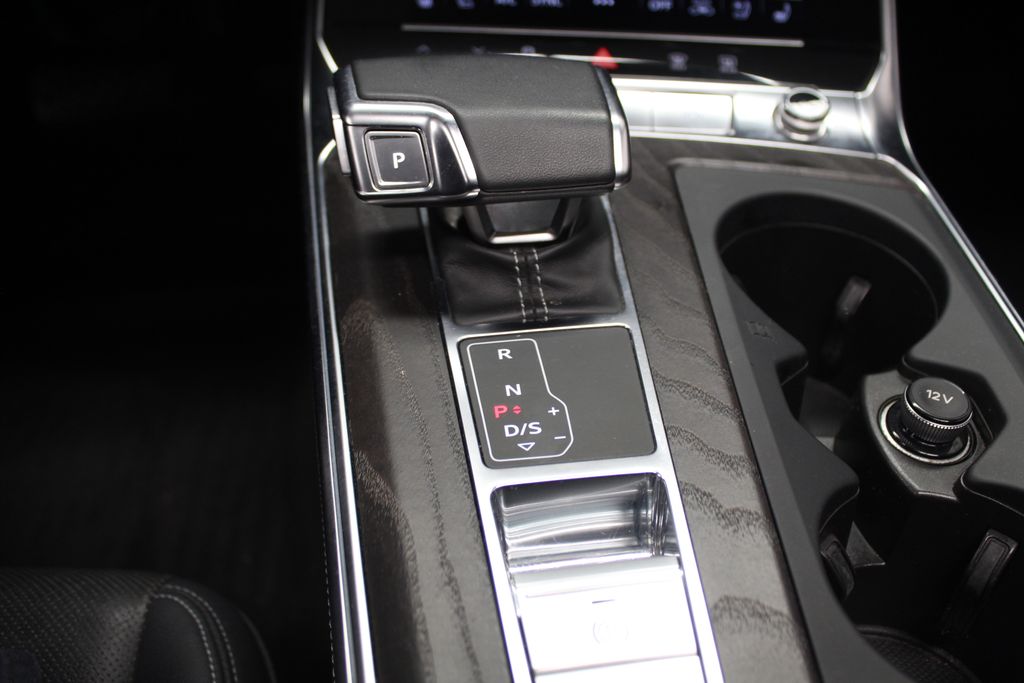 Thumbnail: 2023 Audi A6 - 15