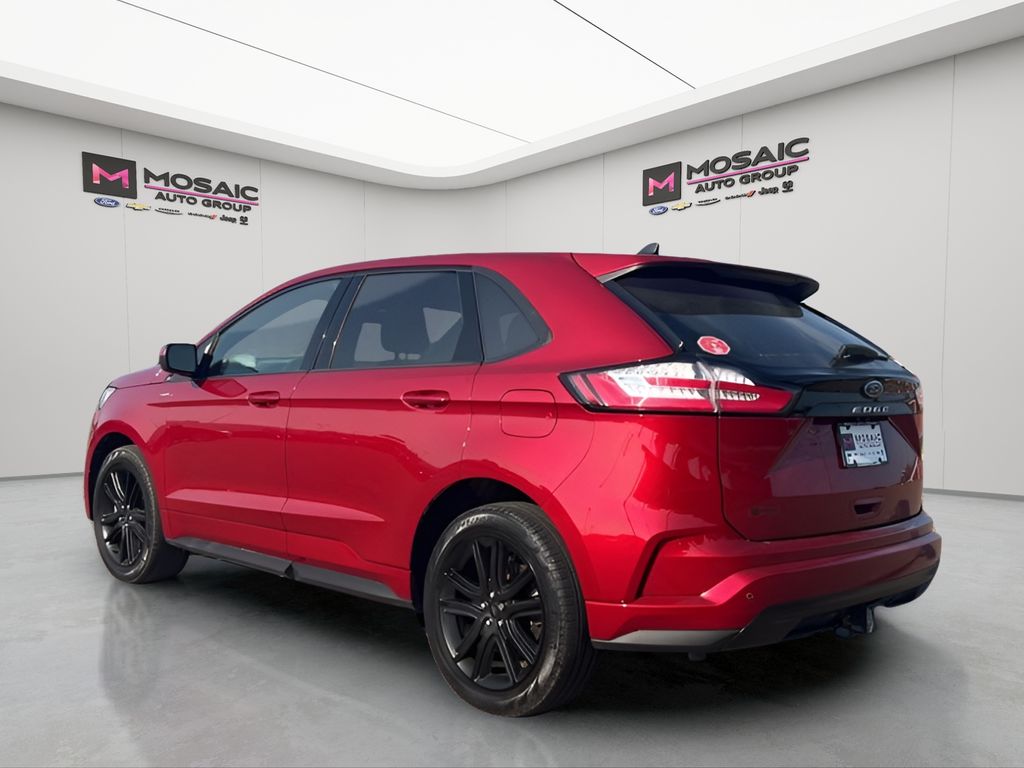2022 Ford Edge