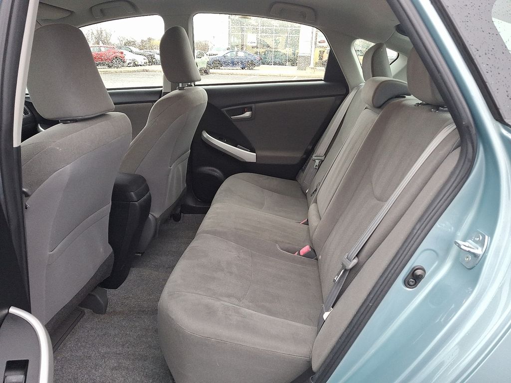 Thumbnail: 2014 Toyota Prius - 10