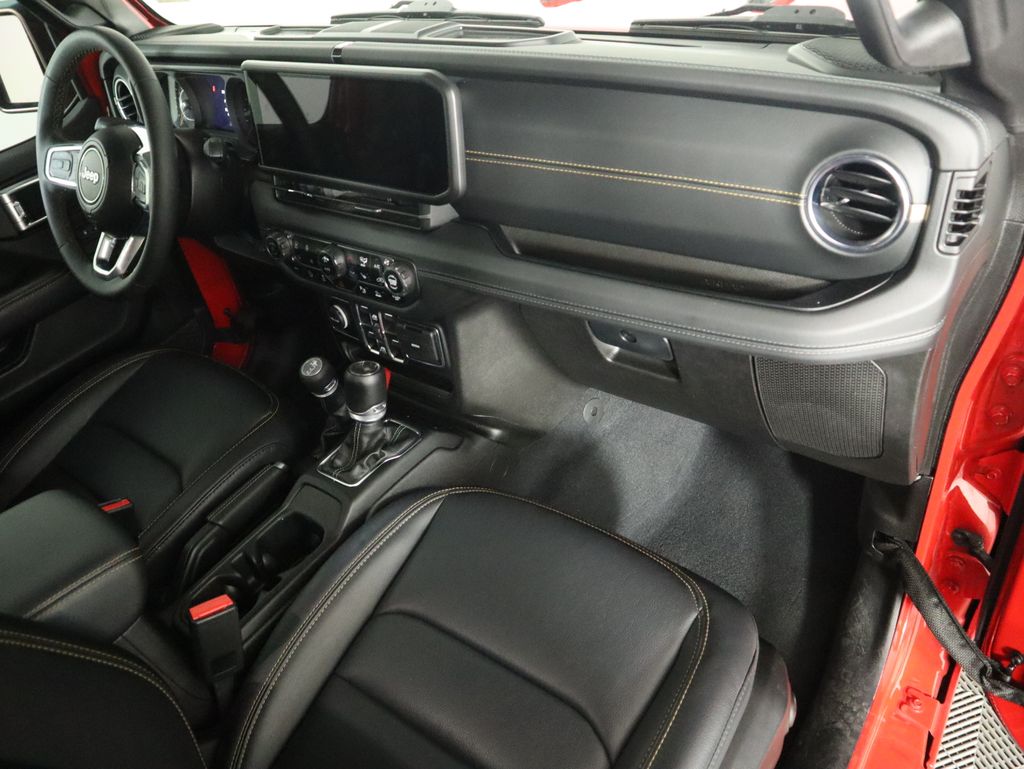 Thumbnail: 2024 Jeep Wrangler - 18