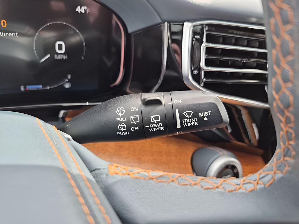 Used Car 2022 Jeep Grand Wagoneer  Series Ii For Sale Under $60,000 In Austin, Texas