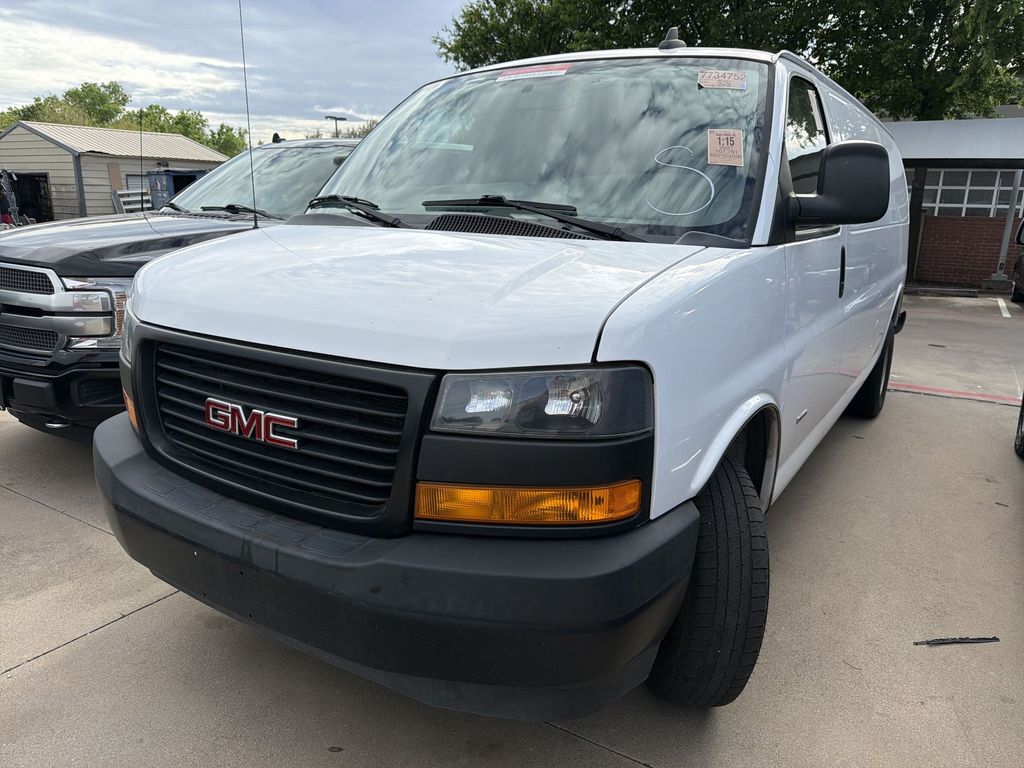 Summit White 2021 GMC Savana Cargo 2500 Extended RWD Van Rear-Wheel Drive 8-Speed Automatic