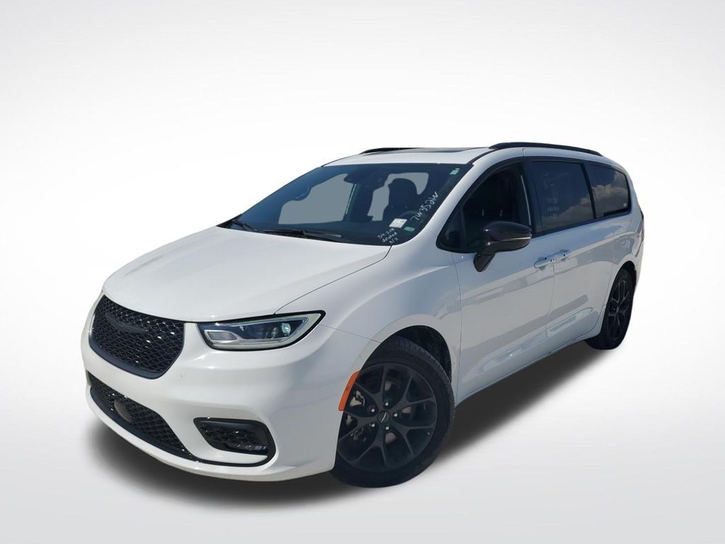 2025 Chrysler Pacifica Limited FWD