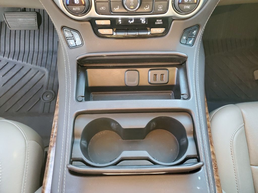 Used Car 2020 Chevrolet Suburban  Premier For Sale Under $40,000 In Austin, Texas