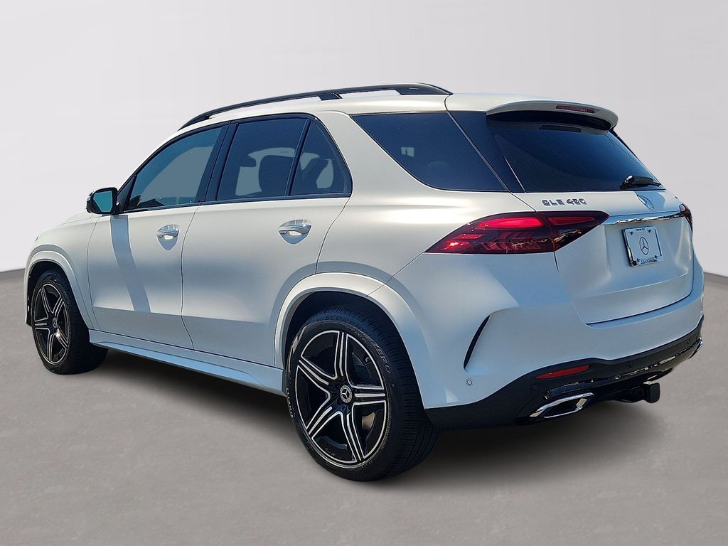Thumbnail: 2026 Mercedes-Benz GLE - 4
