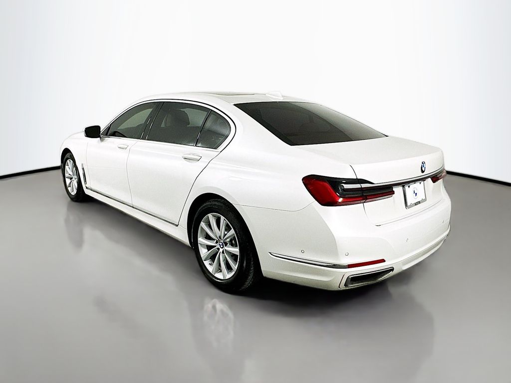 Thumbnail: 2022 BMW 7 Series - 7