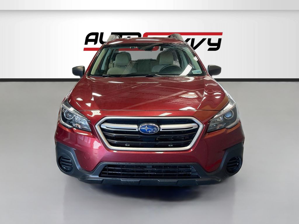 Used 2019 Crimson Red Pearl Subaru 2.5i image 2