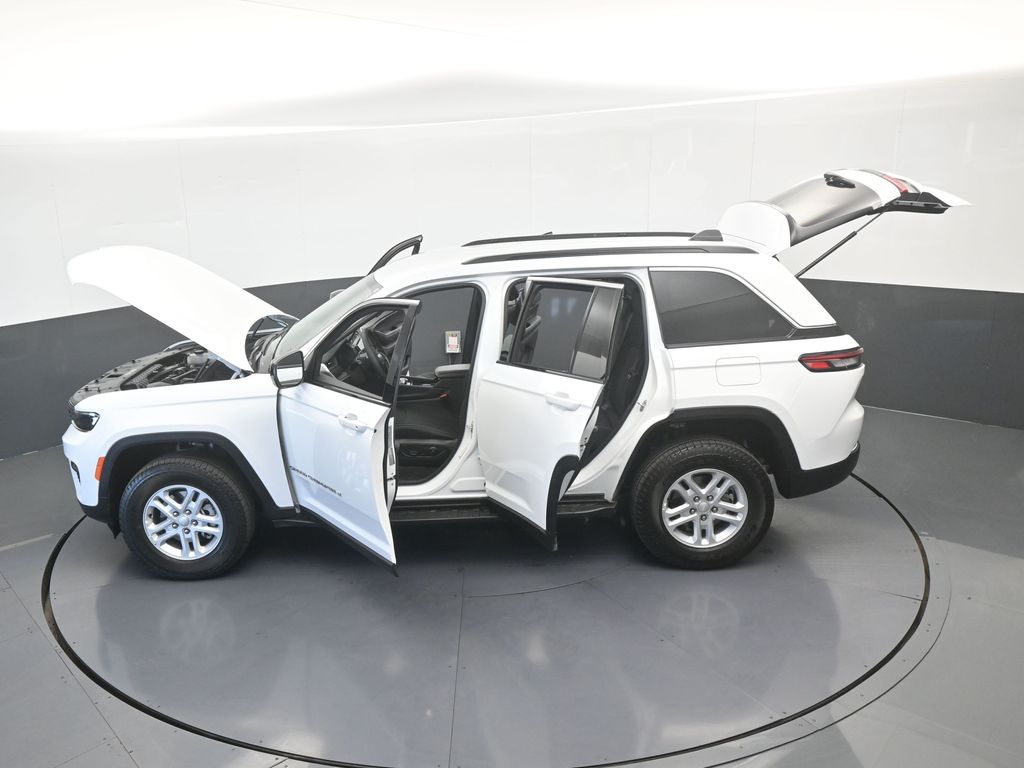 Used 2025 Bright White Clearcoat Jeep Laredo image 37