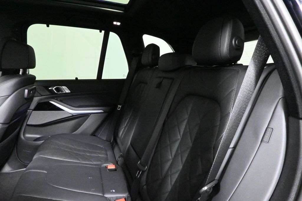 Thumbnail: 2023 BMW X5 - 5