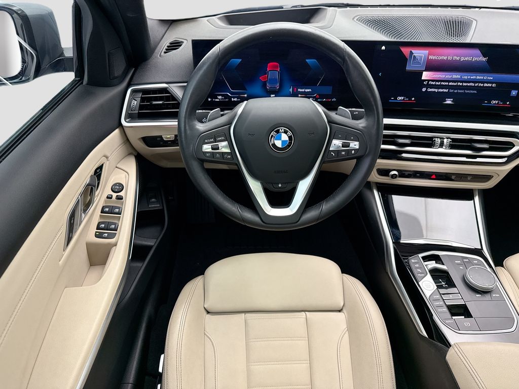 Thumbnail: 2023 BMW 3 Series - 10