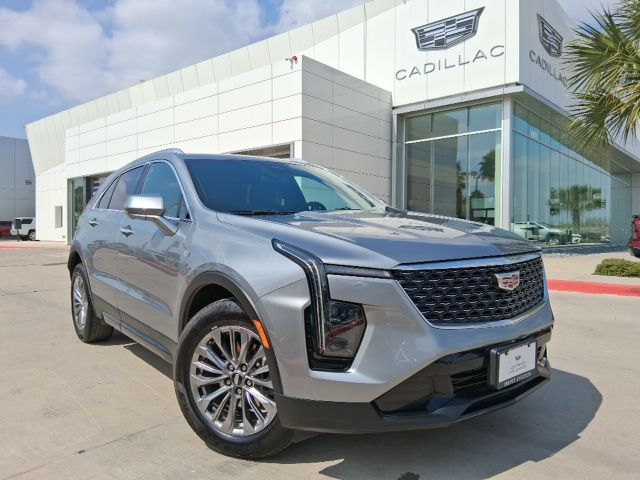 2025 Cadillac XT4 Premium Luxury's photo