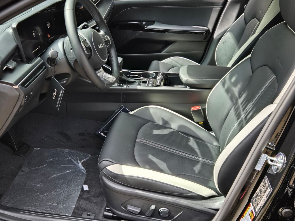 2026 Kia K5 - $28,110