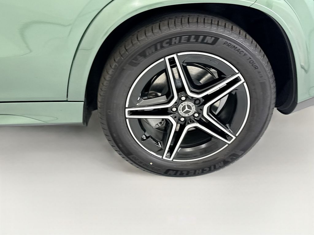 Thumbnail: 2026 Mercedes-Benz GLE - 30
