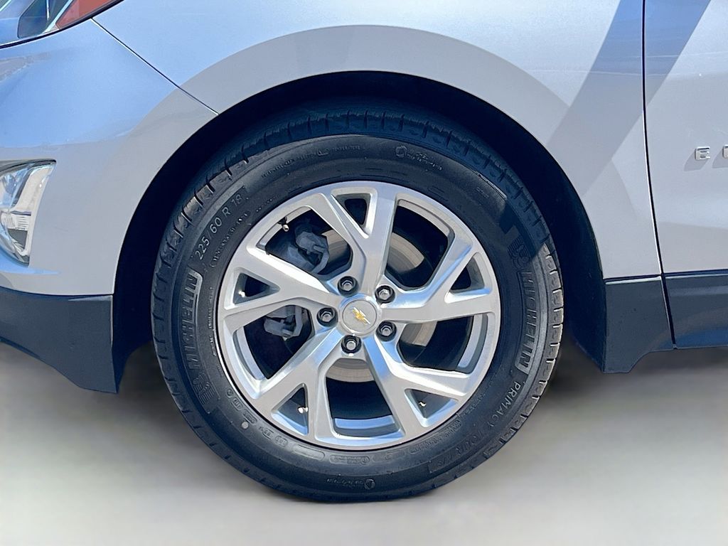 Used 2020 Silver Chevrolet Premier image 30