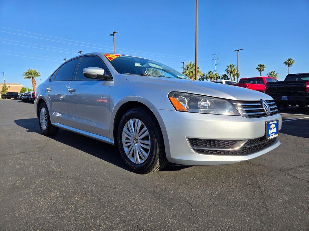 Reflex Silver Metallic 2015 Volkswagen Passat 1.8T S FWD Sedan Front-Wheel Drive 6-Speed Automatic