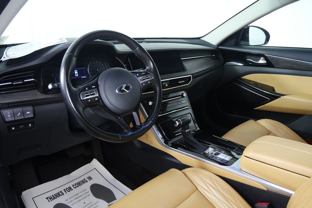 2020 Kia Cadenza Limited 12