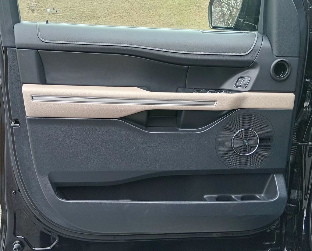 2024 Ford Expedition Limited MAX